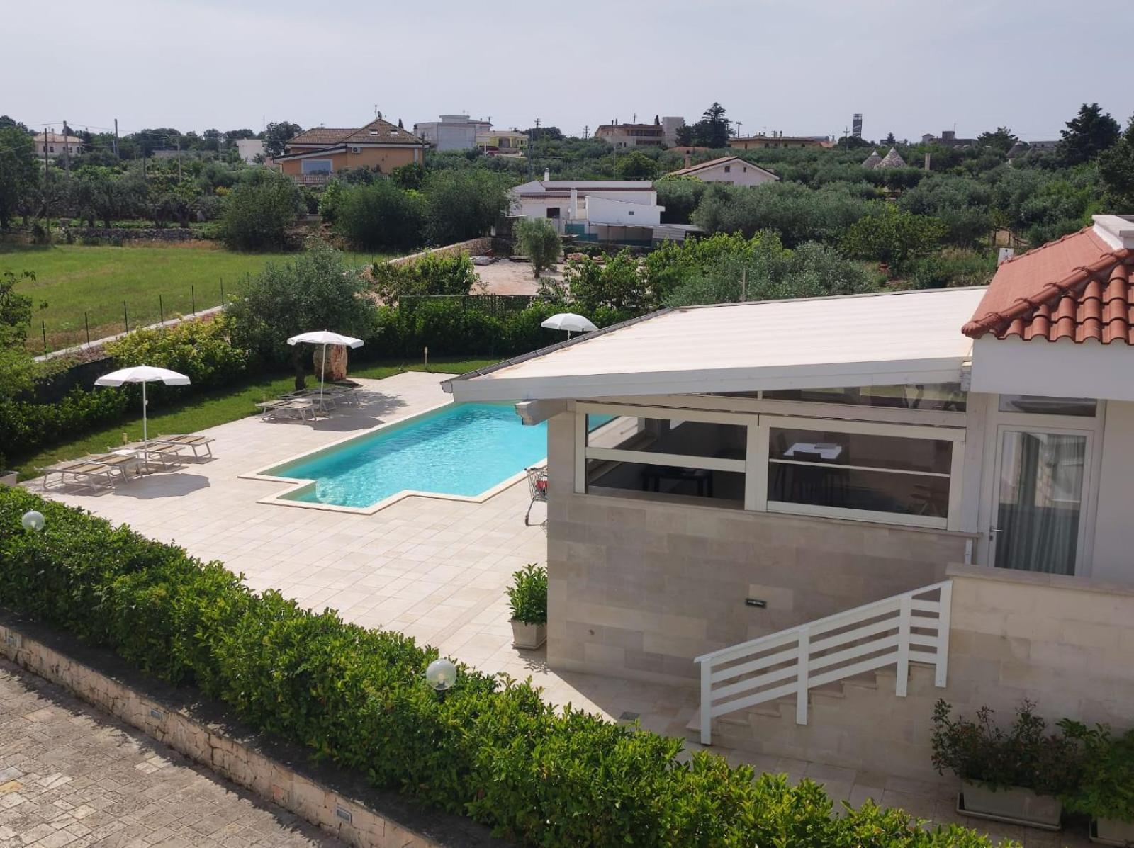 Resort Pietra Bianca Noci Buitenkant foto